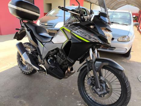 KAWASAKI Versys 300 X ABS, Foto 2