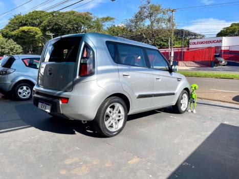 KIA Soul 1.6 16V 4P EX, Foto 8