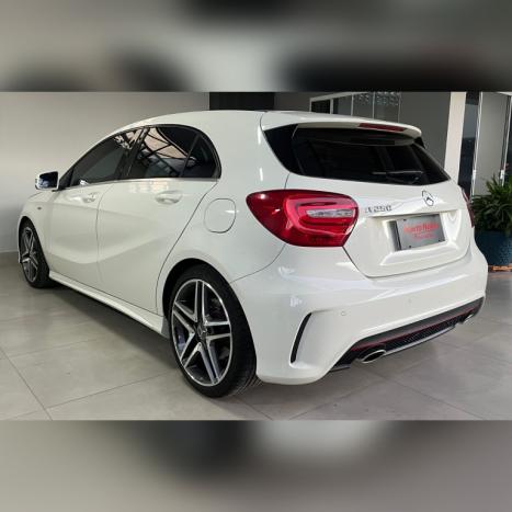 MERCEDES-BENZ A 250 2.0 16V 4P CGI SPORT 7G-DCT AUTOMTICO, Foto 5