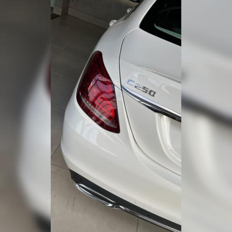 MERCEDES-BENZ C 250 2.0 16V 4P CGI AVANTGARDE 9-GTRONIC AUTOMTICO, Foto 23