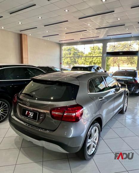 MERCEDES-BENZ GLA 200 1.6 16V 4P FLEX CGI STYLE TURBO AUTOMTICO, Foto 17