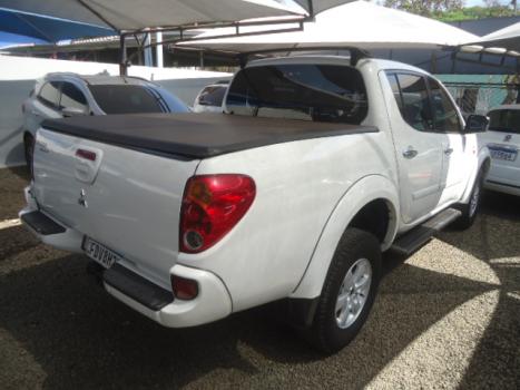 MITSUBISHI L 200 Triton 3.2 16V HPE 4X4 CABINE DUPLA TURBO DIESEL INTERCOOLER AUTOMTICO, Foto 6