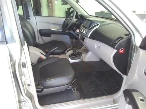 MITSUBISHI L 200 Triton 3.5 V6 HPE 4X4 FLEX CABINE DUPLA AUTOMTICO, Foto 8