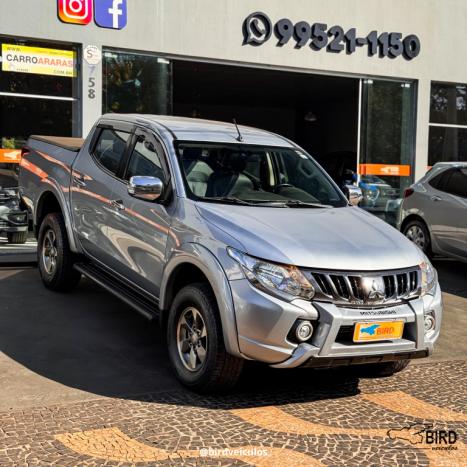 MITSUBISHI L 200 Triton 2.4 16V SPORT GLS CABINE DUPLA TURBO DIESEL AUTOMTICO, Foto 3