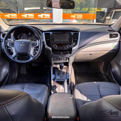 MITSUBISHI L 200 Triton 2.4 16V SPORT GLS CABINE DUPLA TURBO DIESEL AUTOMTICO, Foto 9