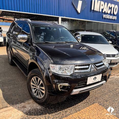 MITSUBISHI Pajero 3.2 16V 4P 4X4 7 LUGARES HPE TURBO DIESEL INTERCOOLER AUTOMTICO, Foto 2
