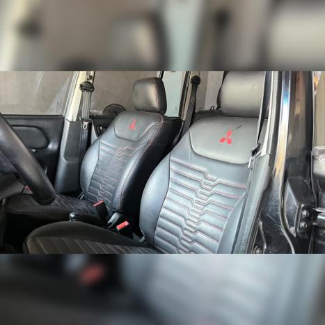 MITSUBISHI Pajero TR4 2.0 16V 4P 4X4, Foto 13