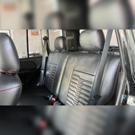 MITSUBISHI Pajero TR4 2.0 16V 4P 4X4, Foto 14