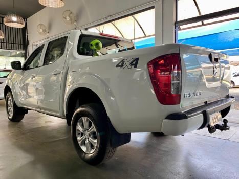 NISSAN Frontier 2.3 16V S 4X4 CABINE DUPLA BI-TURBO DIESEL, Foto 4