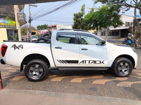 NISSAN Frontier 2.3 ATTACK CABINE DUPLA 4X4 BI-TURBO DIESEL AUTOMTICO, Foto 3