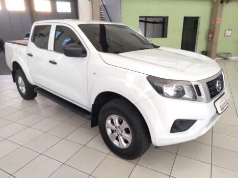 NISSAN Frontier 2.3 16V S 4X4 CABINE DUPLA BI-TURBO DIESEL, Foto 2