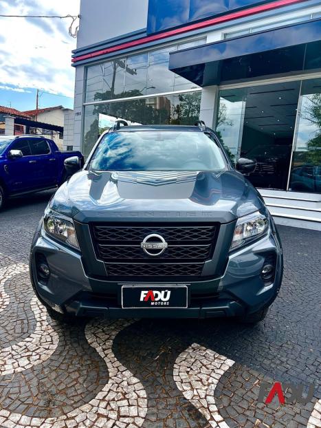 NISSAN Frontier 2.3 ATTACK CABINE DUPLA 4X4 BI-TURBO DIESEL AUTOMTICO, Foto 2