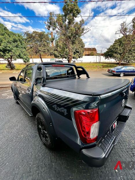 NISSAN Frontier 2.3 ATTACK CABINE DUPLA 4X4 BI-TURBO DIESEL AUTOMTICO, Foto 9