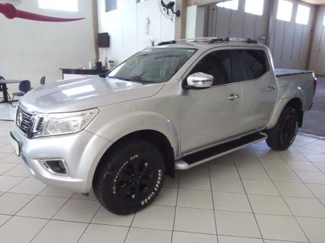 NISSAN Frontier 2.3 16V XE 4X4 CABINE DUPLA BI-TURBO DIESEL AUTOMTICO, Foto 2