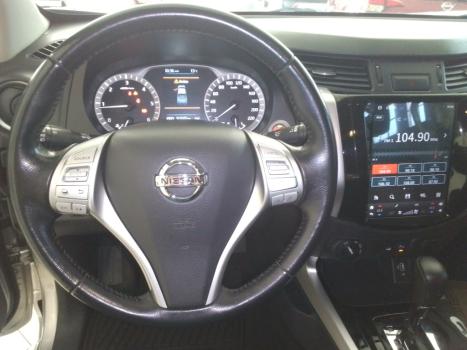 NISSAN Frontier 2.3 16V XE 4X4 CABINE DUPLA BI-TURBO DIESEL AUTOMTICO, Foto 9