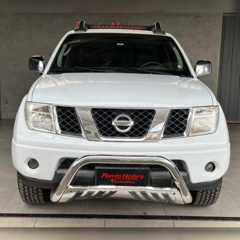 NISSAN Frontier 2.5 LE 4X4 TURBO DIESEL CABINE DUPLA, Foto 1