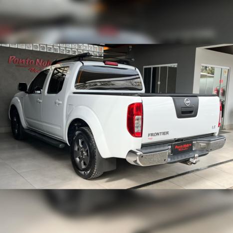 NISSAN Frontier 2.5 4X4 LE CABINE DUPLA TURBO DIESEL AUTOMTICO, Foto 5