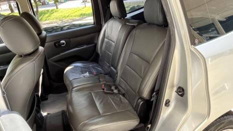 NISSAN Grand Livina 1.8 16V 4P FLEX, Foto 13