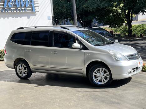 NISSAN Grand Livina 1.8 16V 4P FLEX, Foto 2