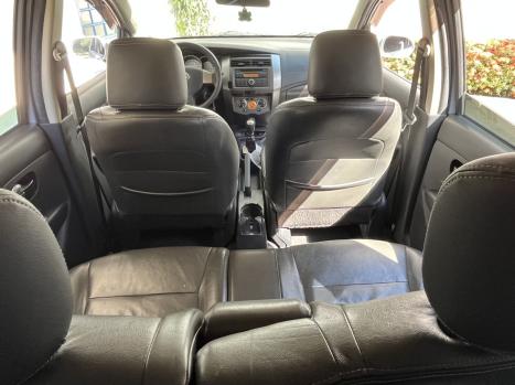 NISSAN Grand Livina 1.8 16V 4P FLEX, Foto 13