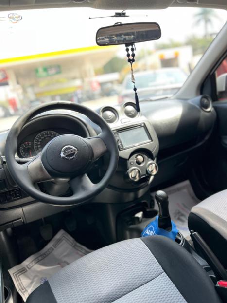 NISSAN March 1.0 16V 4P FLEX, Foto 3