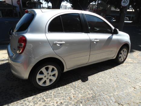 NISSAN March 1.6 16V 4P SV FLEX, Foto 3
