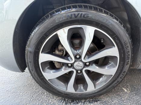 NISSAN March 1.6 16V 4P SL FLEX AUTOMTICO CVT, Foto 4