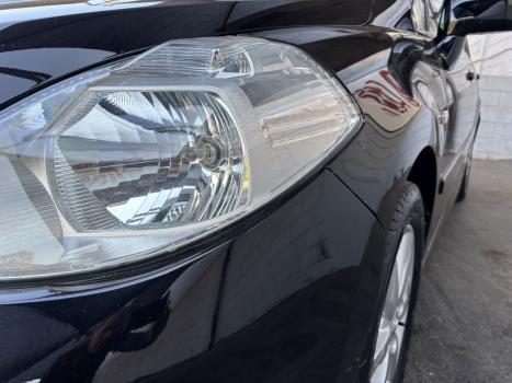 NISSAN Tiida Hatch 1.8 16V 4P SL FLEX AUTOMTICO, Foto 8