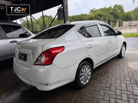 NISSAN Versa Sedan 1.0 4P FLEX, Foto 3