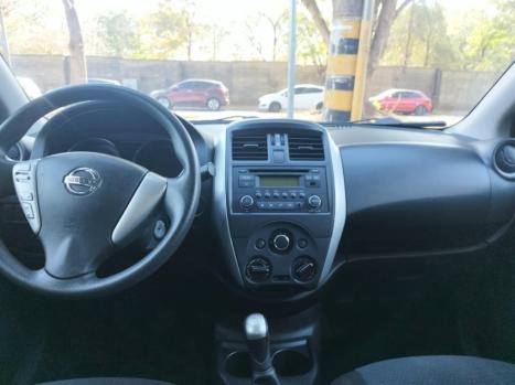 NISSAN Versa Sedan 1.6 16V 4P FLEX SV, Foto 3