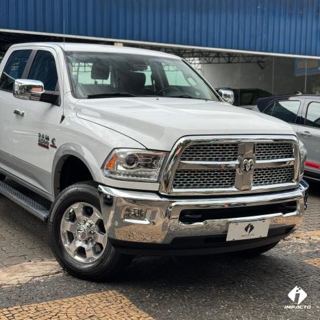 RAM 2500 6.7 I6 24V SLT CABINE DUPLA TURBO DIESEL LARAMIE 4X4 AUTOMTICO, Foto 3