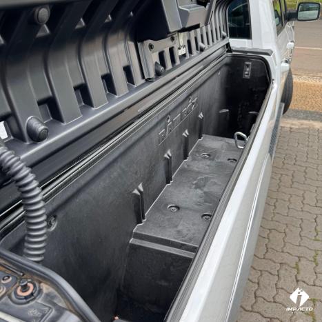 RAM 2500 6.7 I6 24V SLT CABINE DUPLA TURBO DIESEL LARAMIE 4X4 AUTOMTICO, Foto 6