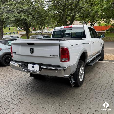 RAM 2500 6.7 I6 24V SLT CABINE DUPLA TURBO DIESEL LARAMIE 4X4 AUTOMTICO, Foto 20