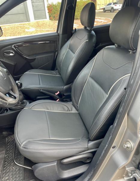 RENAULT Oroch 2.0 16V 4P FLEX DYNAMIQUE, Foto 8