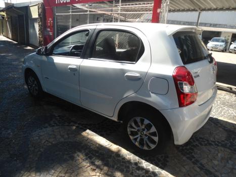 TOYOTA Etios Hatch 1.5 16V 4P FLEX XS, Foto 4