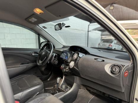 TOYOTA Etios Sedan 1.5 16V 4P FLEX PLATINUM AUTOMTICO, Foto 14