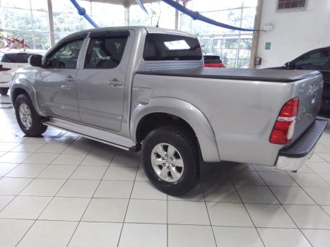 TOYOTA Hilux Caminhonete 2.7 16V 4P SRV FLEX CABINE DUPLA AUTOMTICO, Foto 4