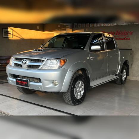 TOYOTA Hilux Caminhonete 3.0 4P 4X4 SRV TURBO DIESEL CABINE DUPLA AUTOMÁTICO, Foto 2