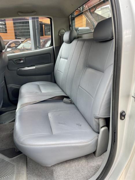 TOYOTA Hilux Caminhonete 3.0 4P 4X4 SRV TURBO DIESEL CABINE DUPLA AUTOMTICO, Foto 6