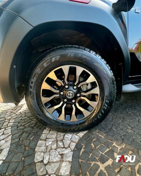 TOYOTA Hilux Caminhonete 2.8 16V GR SPORT 4X4 TURBO DIESEL CABINE DUPLA AUTOMTICO, Foto 3