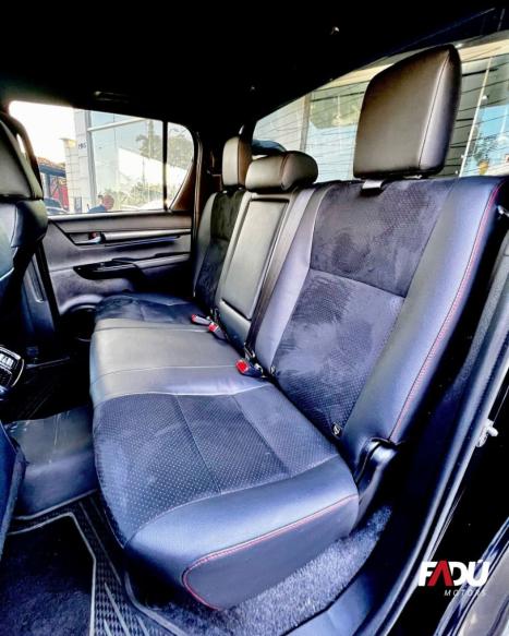 TOYOTA Hilux Caminhonete 2.8 16V GR SPORT 4X4 TURBO DIESEL CABINE DUPLA AUTOMTICO, Foto 13