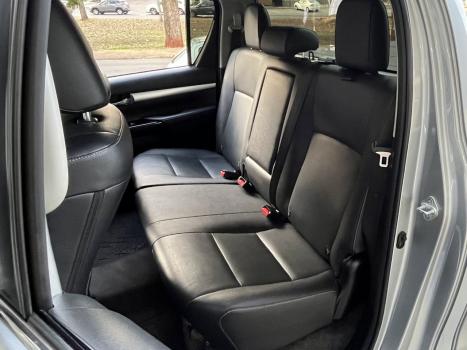 TOYOTA Hilux Caminhonete 2.8 16V 4P SRX DIESEL CABINE DUPLA, Foto 10