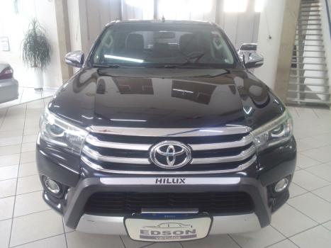 TOYOTA Hilux Caminhonete 2.8 16V SRX 4X4 DIESEL CABINE DUPLA AUTOMTICO, Foto 1