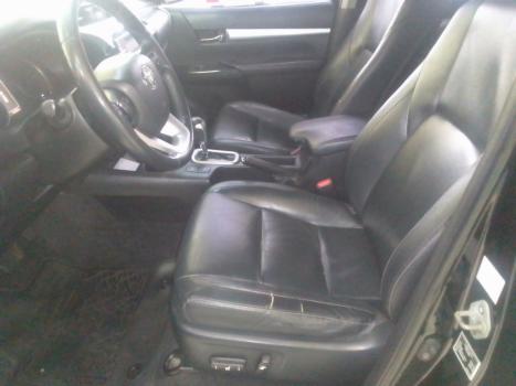 TOYOTA Hilux Caminhonete 2.8 16V SRX 4X4 DIESEL CABINE DUPLA AUTOMTICO, Foto 7