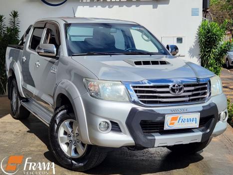 TOYOTA Hilux Caminhonete 3.0 16V 4P 4X4 SRV TURBO DIESEL CABINE DUPLA AUTOMTICO, Foto 2