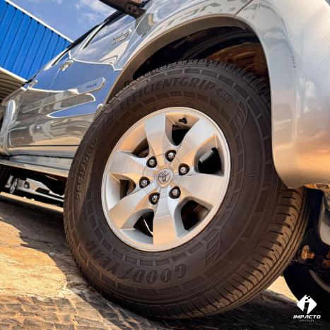 TOYOTA Hilux Caminhonete 2.7 16V 4P SRV FLEX 4X4  CABINE DUPLA AUTOMTICO, Foto 4