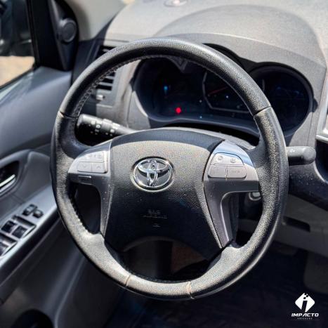 TOYOTA Hilux Caminhonete 2.7 16V 4P SRV FLEX 4X4  CABINE DUPLA AUTOMTICO, Foto 9