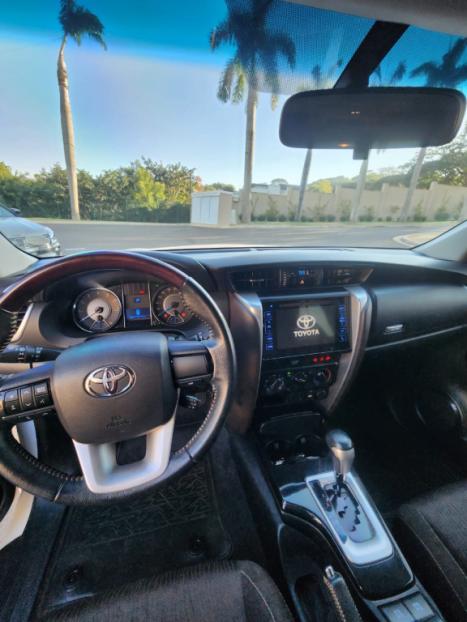 TOYOTA Hilux SW4 2.7 16V 4P SR FLEX AUTOMTICO, Foto 11