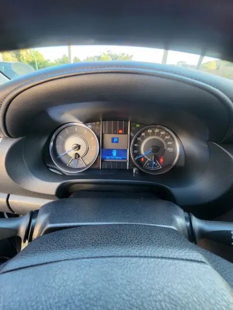 TOYOTA Hilux SW4 2.7 16V 4P SR FLEX AUTOMTICO, Foto 12