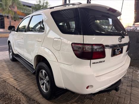 TOYOTA Hilux SW4 3.0 16V 4P SRV 4X4 7 LUGARES TURBO DIESEL AUTOMTICO, Foto 11